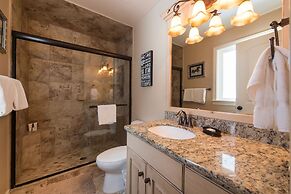 Three Kings Condominiums