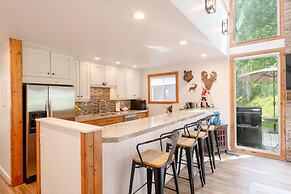 Three Kings Condominiums