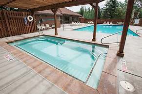 Three Kings Condominiums