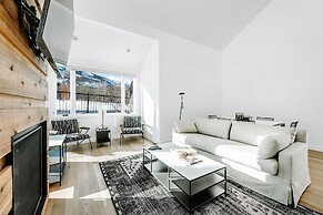 Three Kings Condominiums