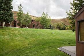 Three Kings Condominiums