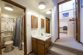 Park Avenue Standard 2 Bedroom Condominiums