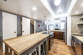 Park Avenue Standard 2 Bedroom Condominiums