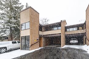 Park Avenue Standard 2 Bedroom Condominiums