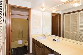 Park Avenue Standard 2 Bedroom Condominiums