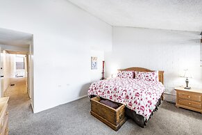 Park Avenue Standard 2 Bedroom Condominiums