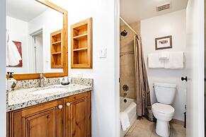 Park Avenue Standard 2 Bedroom Condominiums