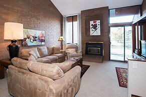 Park Avenue Standard 2 Bedroom Condominiums