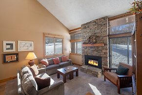 Park Avenue Standard 2 Bedroom Condominiums