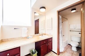 Park Avenue Standard 2 Bedroom Condominiums