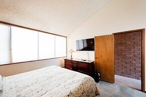 Park Avenue Standard 2 Bedroom Condominiums