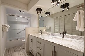 Park Avenue 2 Bedroom Condominiums - Sleeps 8