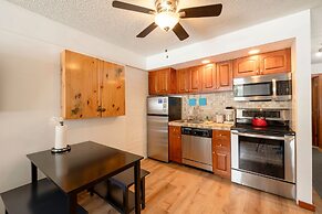 Park Avenue 1 Bedroom Condominiums