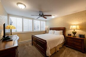 Park Avenue 1 Bedroom Condominiums