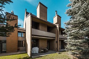 Park Avenue 1 Bedroom Condominiums