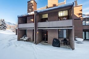 Park Avenue 1 Bedroom Condominiums