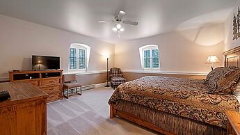 Resort Plaza Condominiums 5002-5025