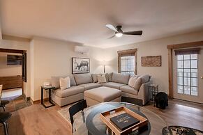 Resort Plaza Condominiums 5002-5025