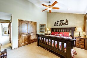 Park Avenue Upgraded 2 Bedroom Condominiums