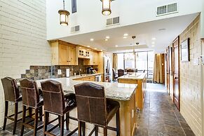 Park Avenue Upgraded 2 Bedroom Condominiums