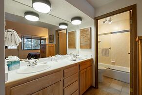 Park Avenue 3 Bedroom Condominiums