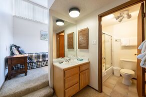 Park Avenue 3 Bedroom Condominiums