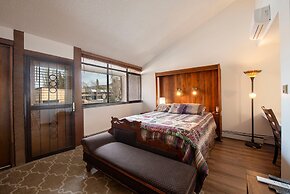 Park Avenue 3 Bedroom Condominiums