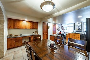 Park Avenue 3 Bedroom Condominiums