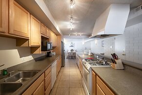 Park Avenue 3 Bedroom Condominiums