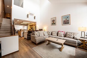 Park Avenue 3 Bedroom Condominiums