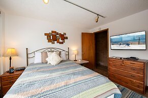 Park Avenue 3 Bedroom Condominiums