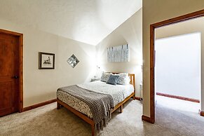 Park Avenue 3 Bedroom Condominiums