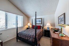 Park Avenue 3 Bedroom Condominiums