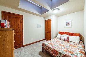 Park Avenue 3 Bedroom Condominiums