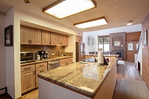 Park Avenue 3 Bedroom Condominiums