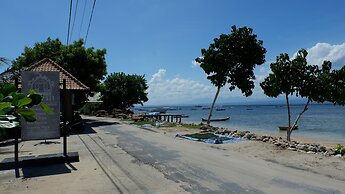 Mangrove Beach Hut Lembongan