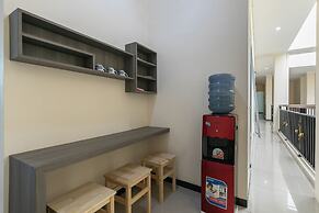 Capital O 3930 Griya Loka Syariah