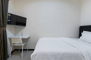 Capital O 3930 Griya Loka Syariah