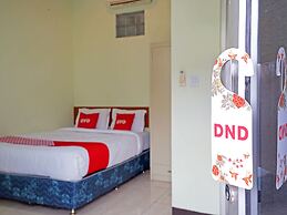 OYO 90836 Bartu Guesthouse