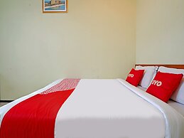 OYO 90836 Bartu Guesthouse