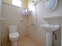 OYO 90836 Bartu Guesthouse