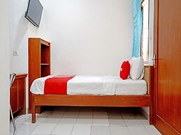 OYO 90840 Teratai Residence