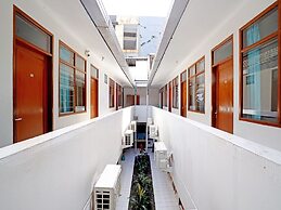 OYO 90840 Teratai Residence