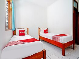 OYO 90840 Teratai Residence