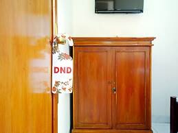 OYO 90840 Teratai Residence