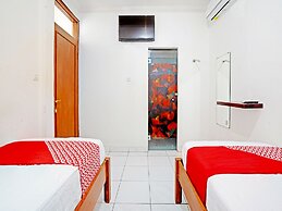 OYO 90840 Teratai Residence