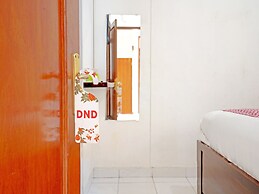 OYO 90840 Teratai Residence