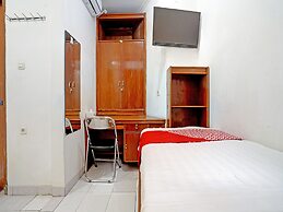 OYO 90840 Teratai Residence