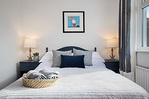 Portsea - Sea Views Close to Beach