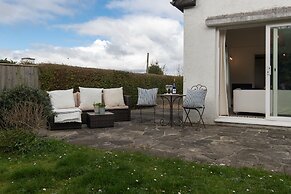 Portsea - Sea Views Close to Beach